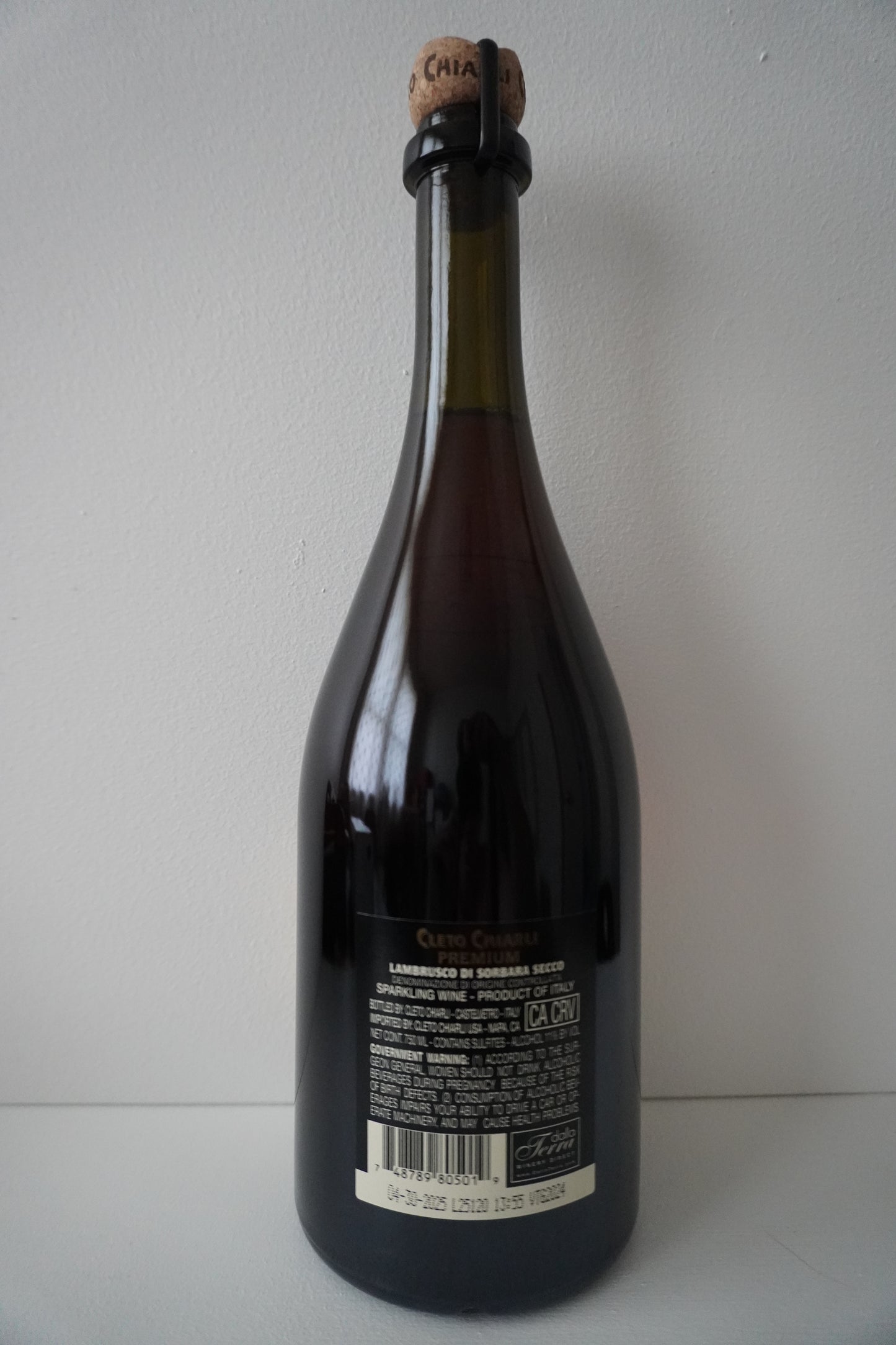 Cleto Chiarli, Lambrusco di Sorbara, Secco, Modena, Emilia-Romagna, Italy NV