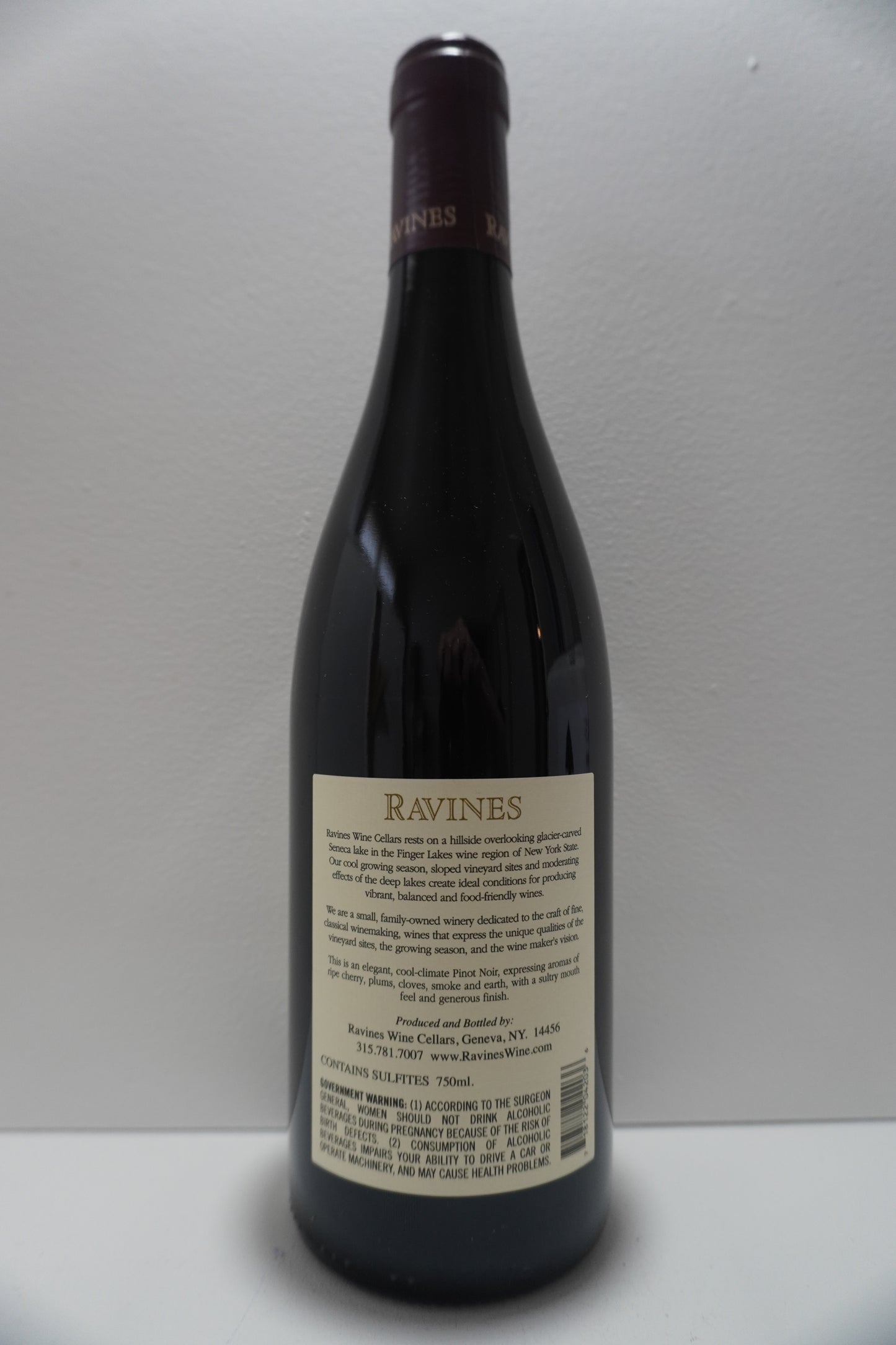 Ravines, Pinot Noir, Finger Lakes 2022