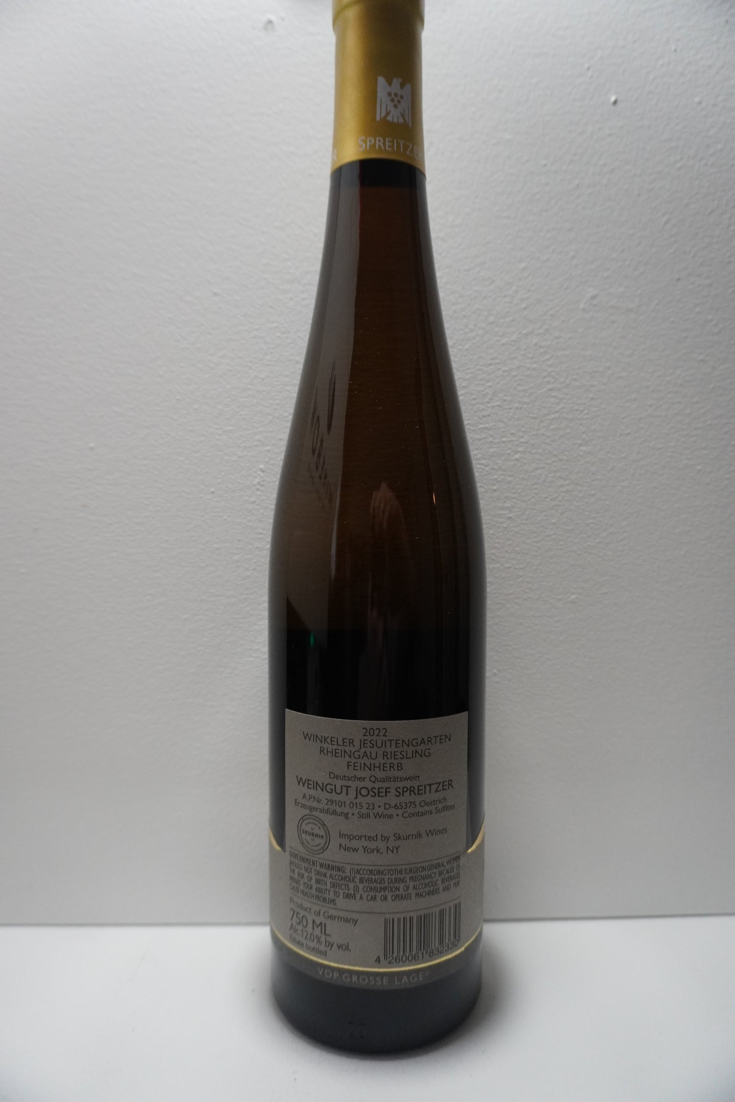 Spreitzer, Riesling, Feinherb, "Alte Reben," Jesuitengarten, Rheingau, Germany 2022