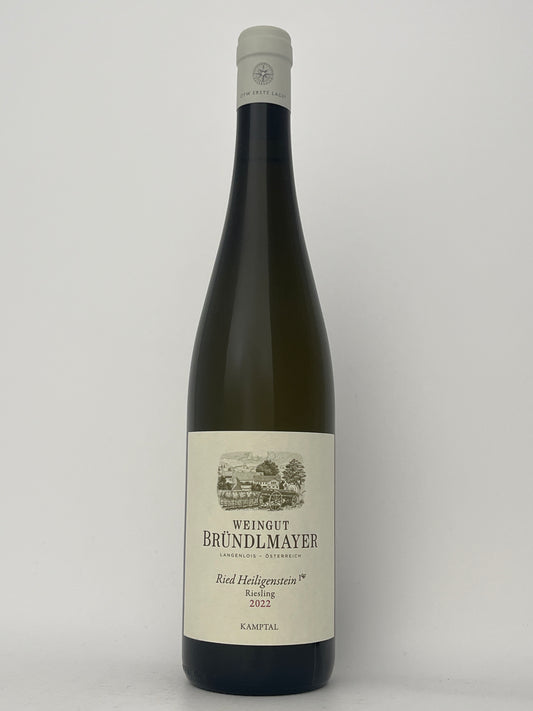 Bottle of Brundlmayer, Riesling, Heilingenstein, Kamptal, Austria 2022 in a white backround.	