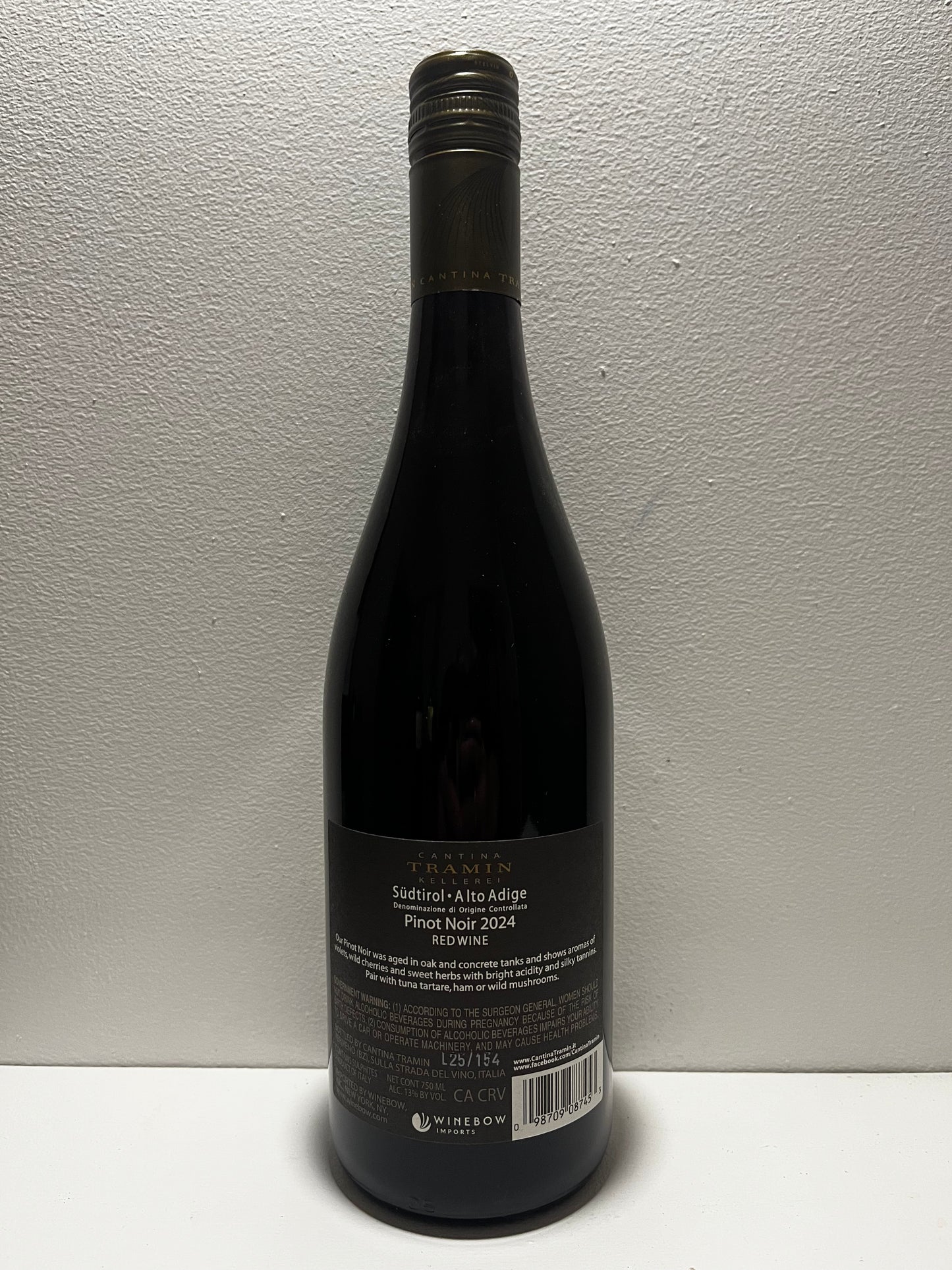 Cantina Tramin, Pinot Noir, Alto Adige, Italy 2024