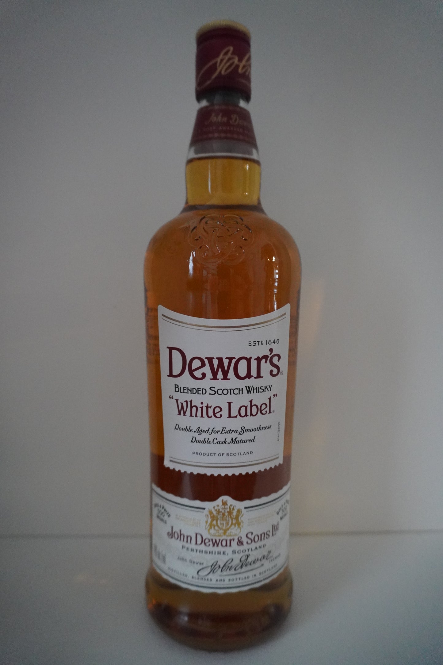 Dewar's "White Label" 1L